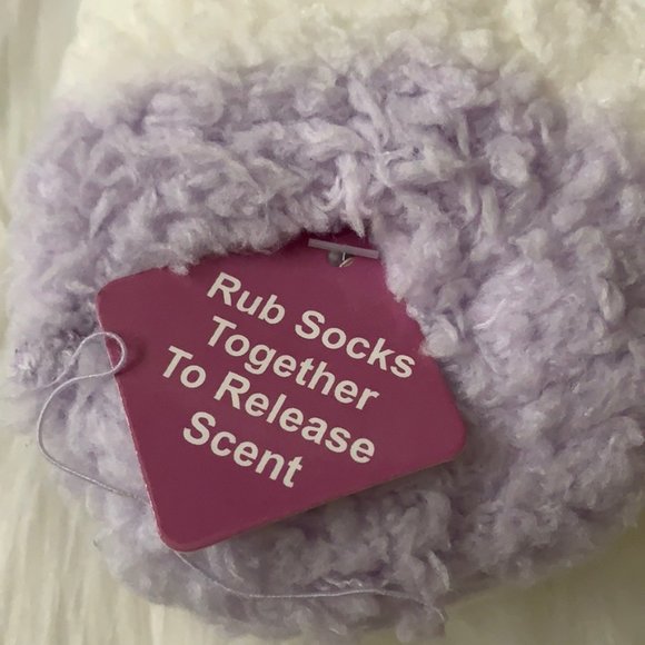 MINX NY Lavender/Shea Infused Plush Slipper Socks - Picture 3 of 5